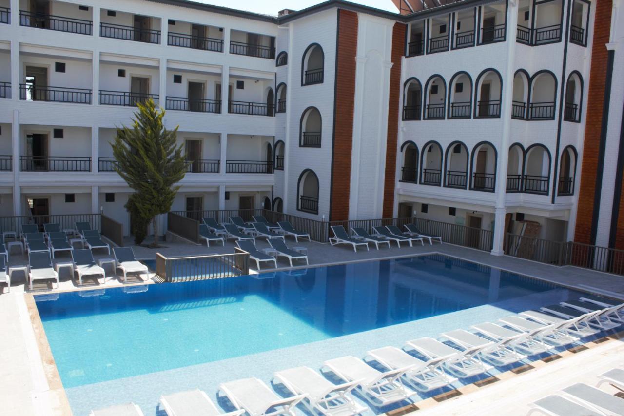 Akalia & Otel Side